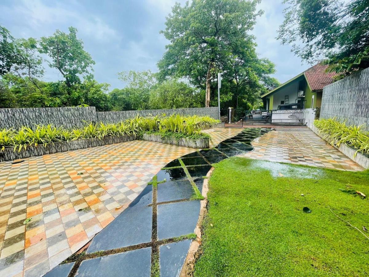 The Mayfield Resort, Vagator 安君纳 外观 照片